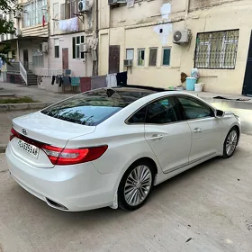Hyundai Azera 2012