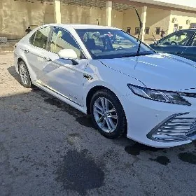 Toyota Camry 2022