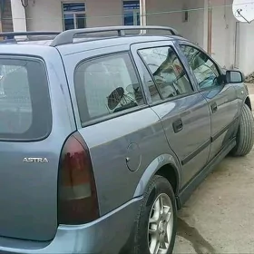 Opel Astra 1999