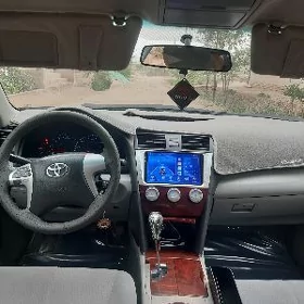 Toyota Camry 2010