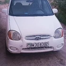 Hyundai H-1 2002