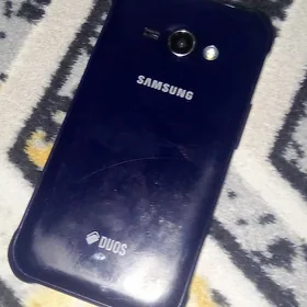 Samsung j1