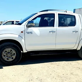 Toyota Hilux 2012