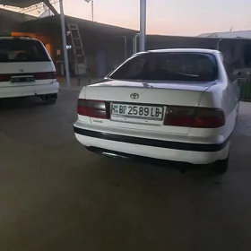 Toyota Corona 1994