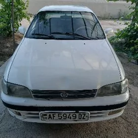 Toyota Corona 1995