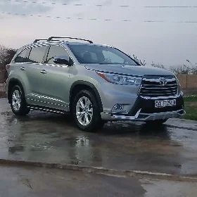 Toyota Highlander 2016