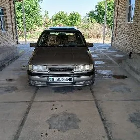 Opel Vectra 1993