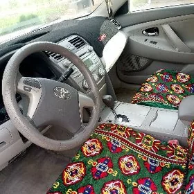 Toyota Camry 2011