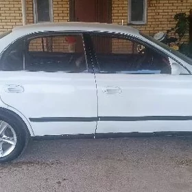 Toyota Corona 1992