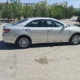 Toyota Camry 2011