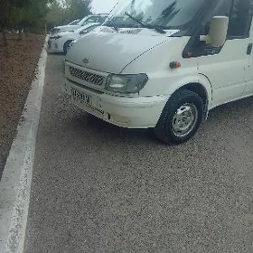 Toyota Hiace 2004
