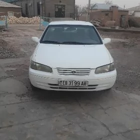 Toyota Camry 1999
