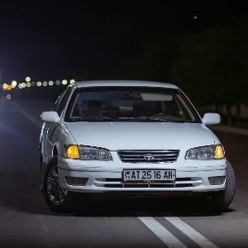 Toyota Camry 1998