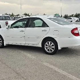 Toyota Camry 2003