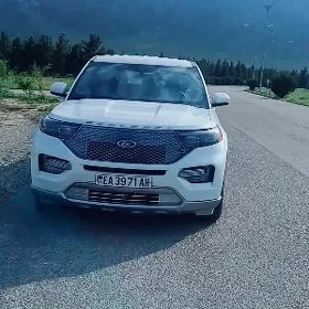 Ford Explorer 2021