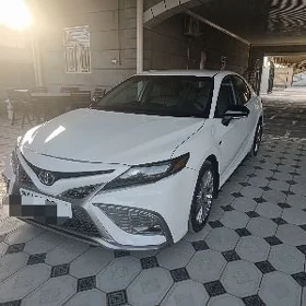 Toyota Camry 2023