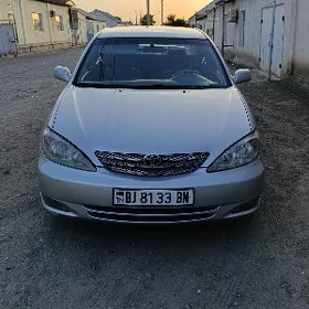 Toyota Camry 2003