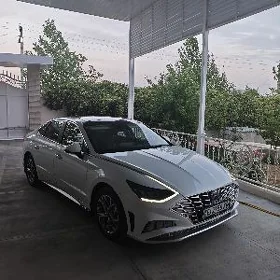 Hyundai Sonata 2021