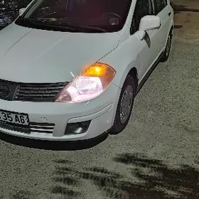 Nissan Versa 2009