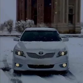 Toyota Camry 2010