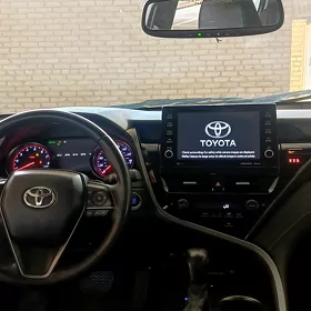 Toyota Camry 2022