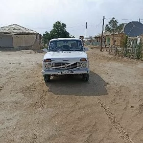 Lada Niva 1989