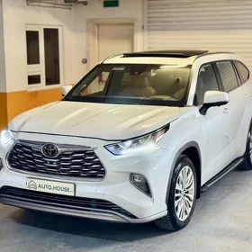 Toyota Highlander 2024