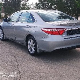Toyota Camry 2016