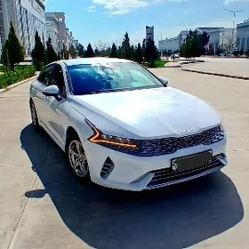 Kia K5 2020