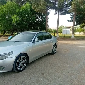 BMW E60 2004