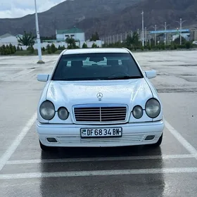 Mercedes-Benz C320 1996