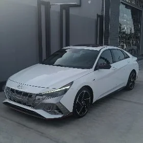 Hyundai Elantra 2022