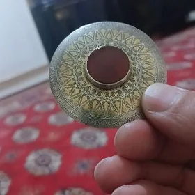 kümuş broşka