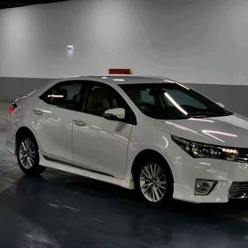 Toyota Corolla 2015