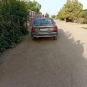 Opel Vectra 1989