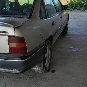 Opel Vectra 1992