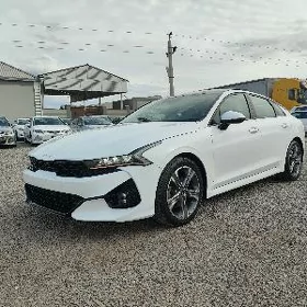 Kia K5 2022