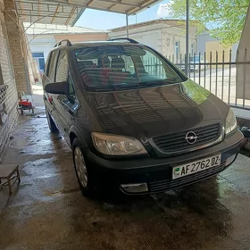Opel Zafira 2000
