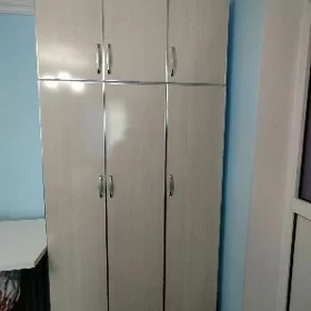 Шифоньер