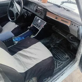 Lada 2107 2000