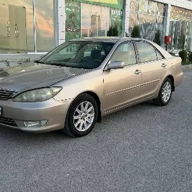 Toyota Camry 2003