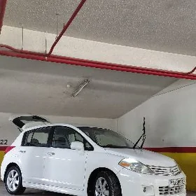 Nissan Versa 2009