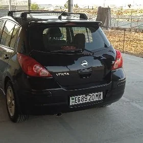 Nissan Versa 2010