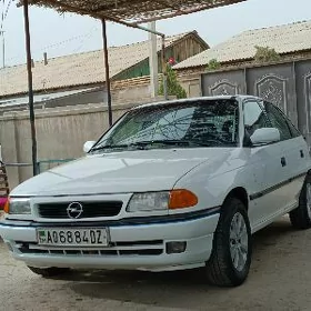 Opel Astra 1996