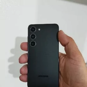Samsung S23