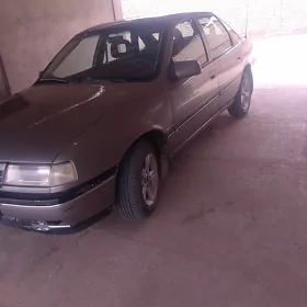Opel Vectra 1992