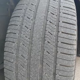 Michelin pakryska 235 45 18