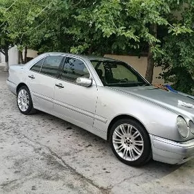 Mercedes-Benz E280 1998