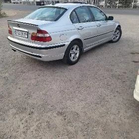 BMW 325 2002