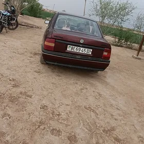 Opel Vectra 1990